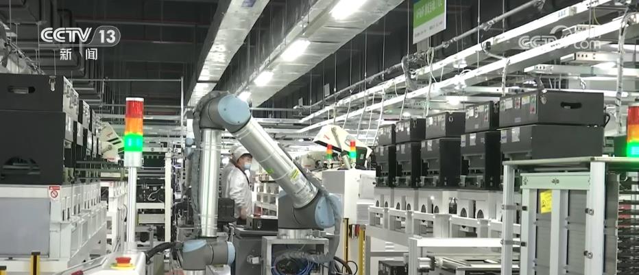 投資結構優化引領新基建浪潮 5G、數據中心等信息類新型基礎設施投資增長13.1%的技術服務驅動力